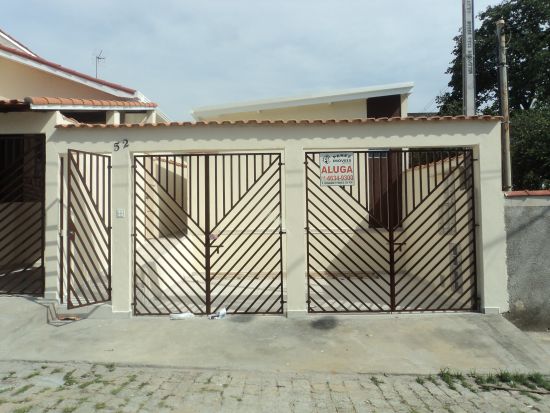 Casa Padrão aluguel Centro - Referência IDLM-C01